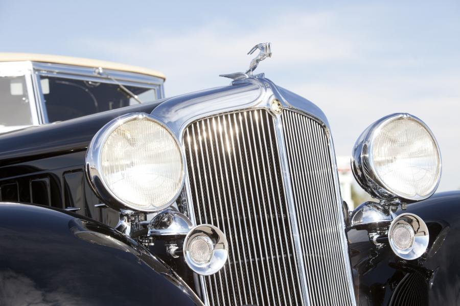  Chrysler Imperial CL Convertible Roadster by LeBaron 1933 года  (фото 15 из 23)
